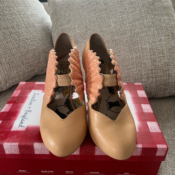 Miss L Fire Godessa Heels - Picture 4 of 7